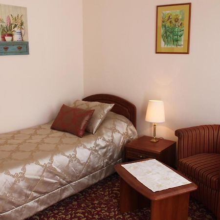 Spa Hotel Purkyne 카를로비바리 외부 사진