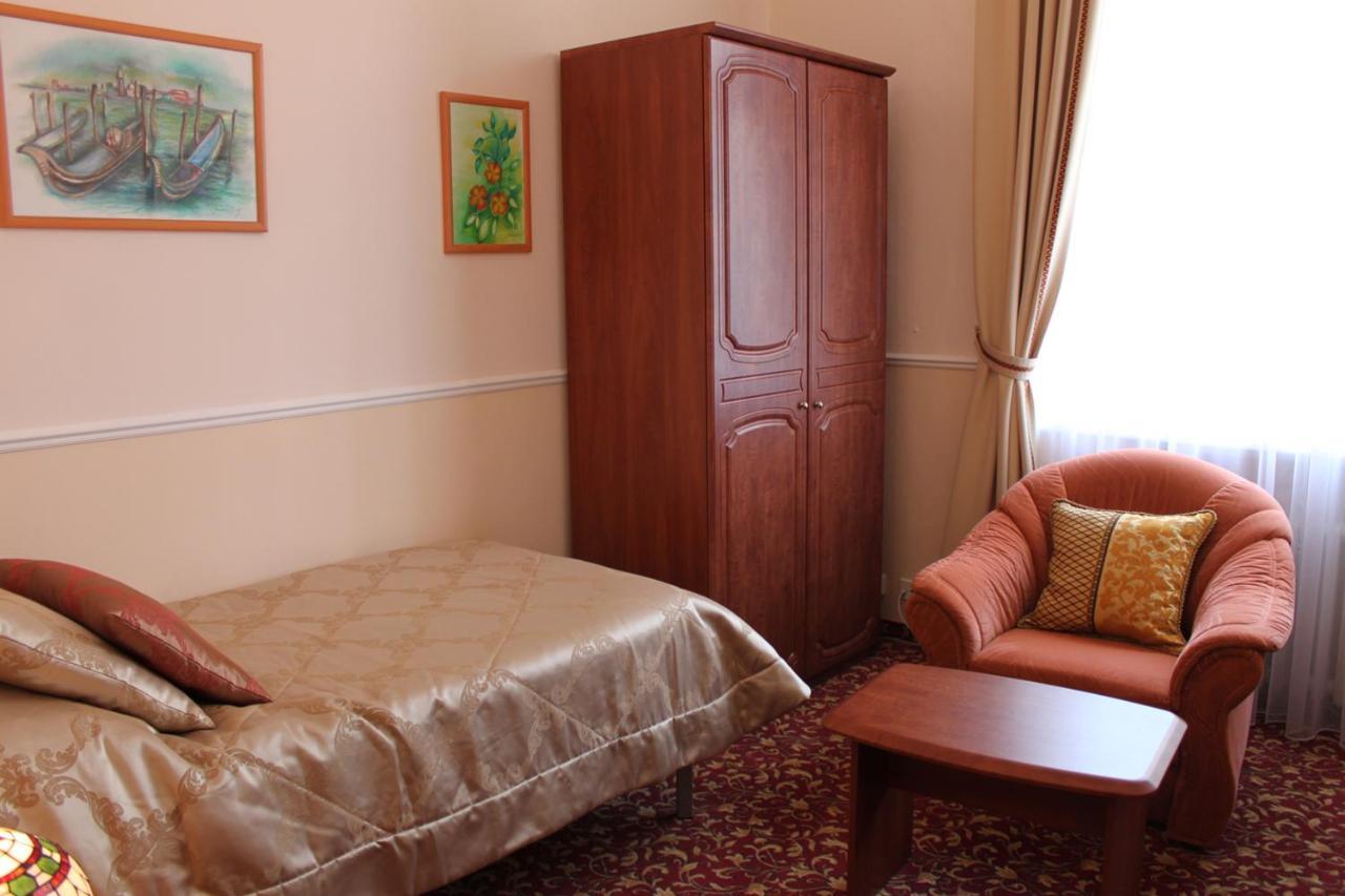 Spa Hotel Purkyne 카를로비바리 외부 사진