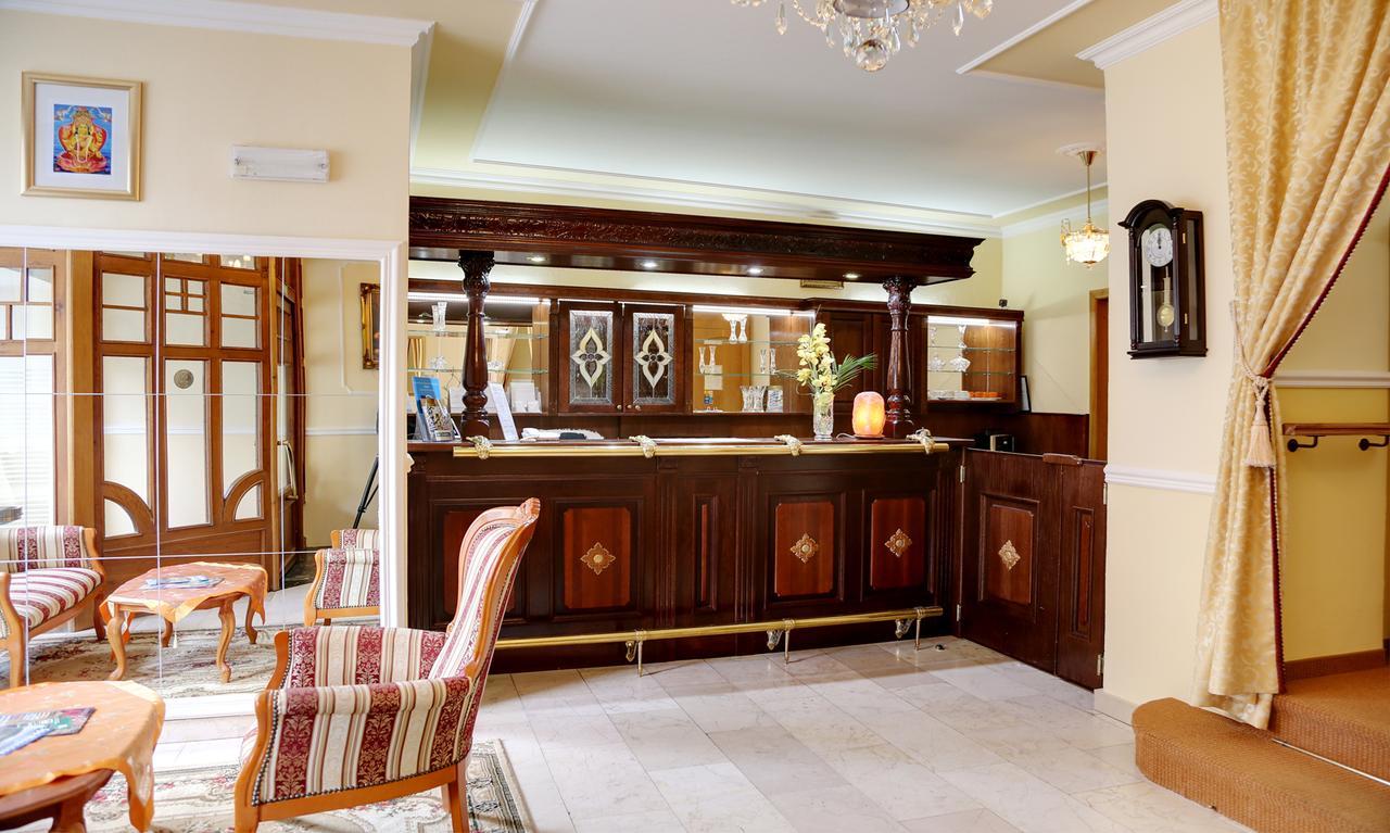 Spa Hotel Purkyne 카를로비바리 외부 사진